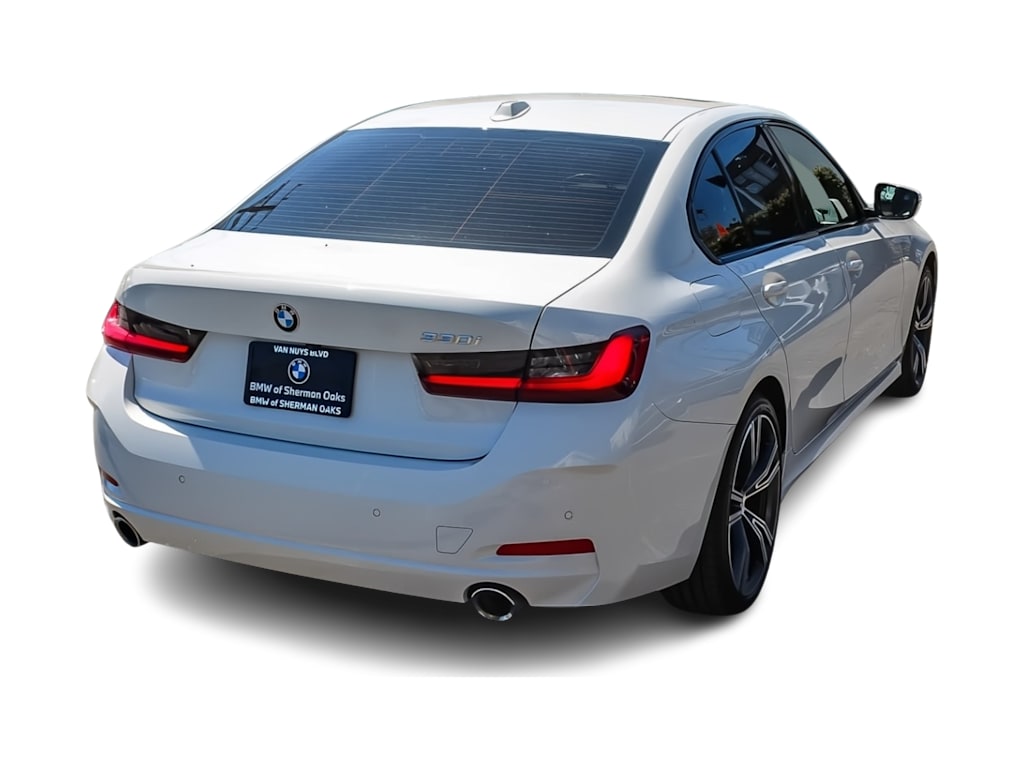 Thumbnail: 2023 BMW 3 Series - 18