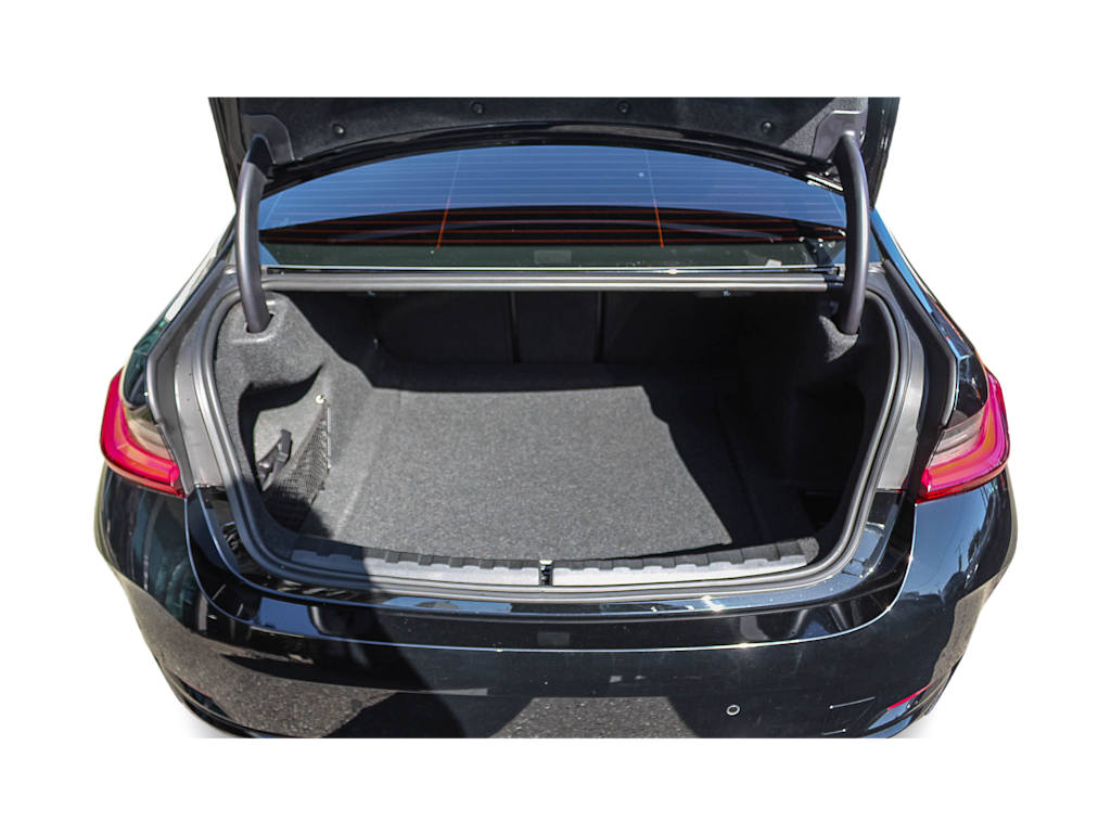 Thumbnail: 2023 BMW 3 Series - 17