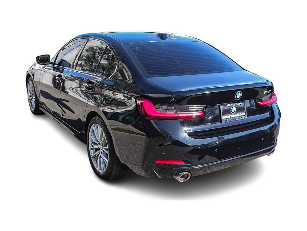 Thumbnail: 2023 BMW 3 Series - 3