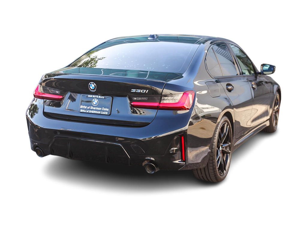 Thumbnail: 2023 BMW 3 Series - 20