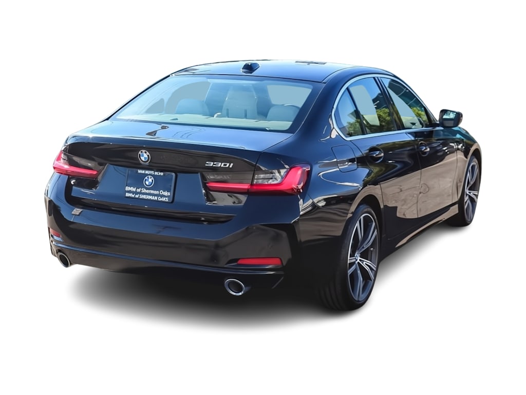 Thumbnail: 2024 BMW 3 Series - 19