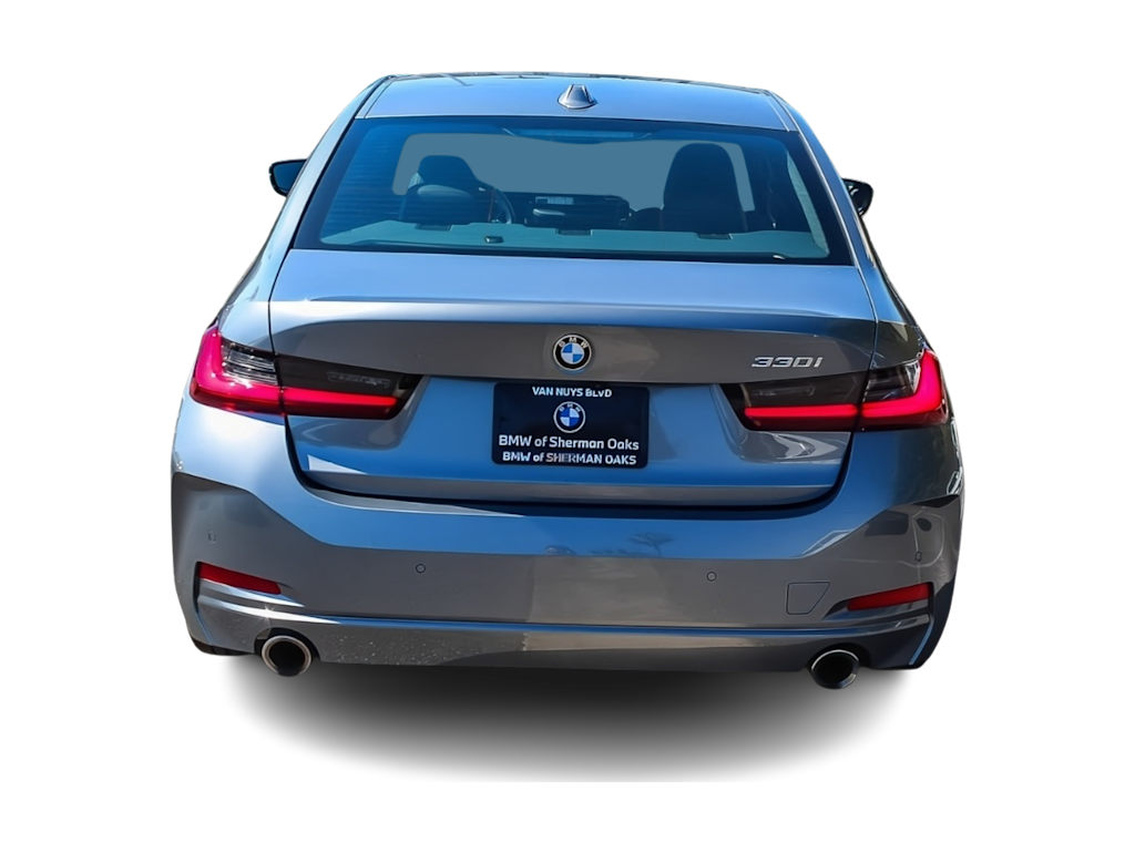 Thumbnail: 2024 BMW 3 Series - 4