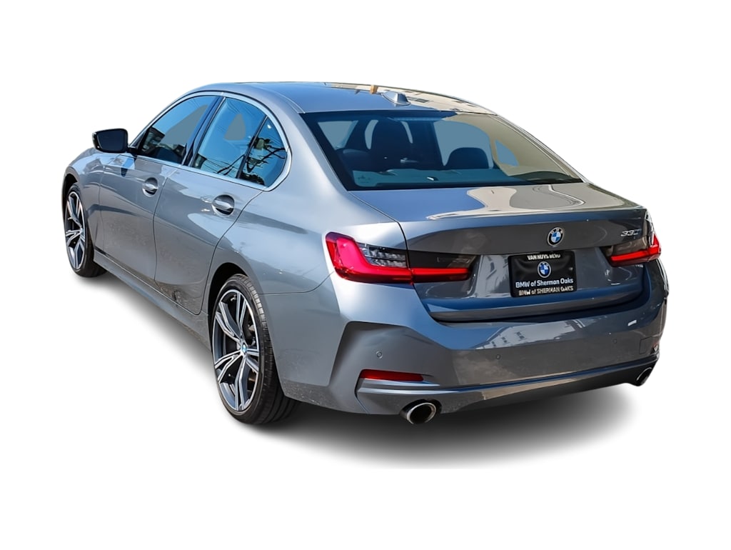 Thumbnail: 2024 BMW 3 Series - 3