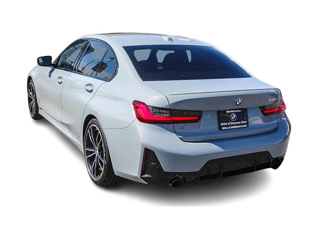 Thumbnail: 2023 BMW 3 Series - 3