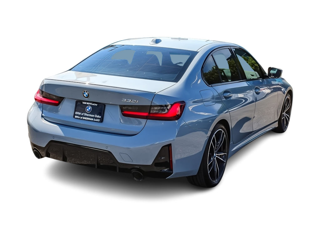 Thumbnail: 2023 BMW 3 Series - 17
