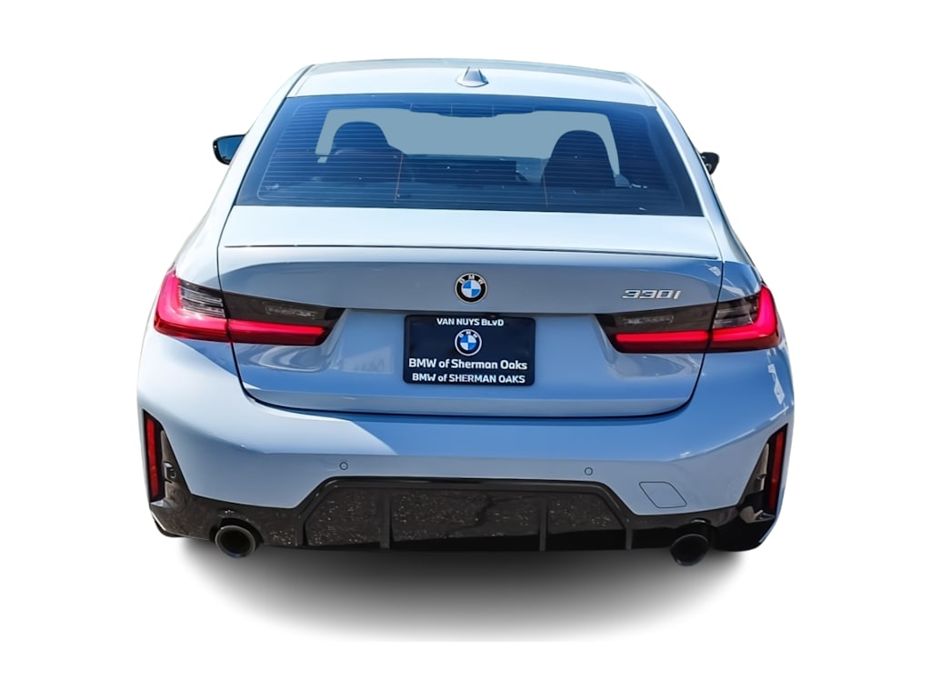 Thumbnail: 2023 BMW 3 Series - 4