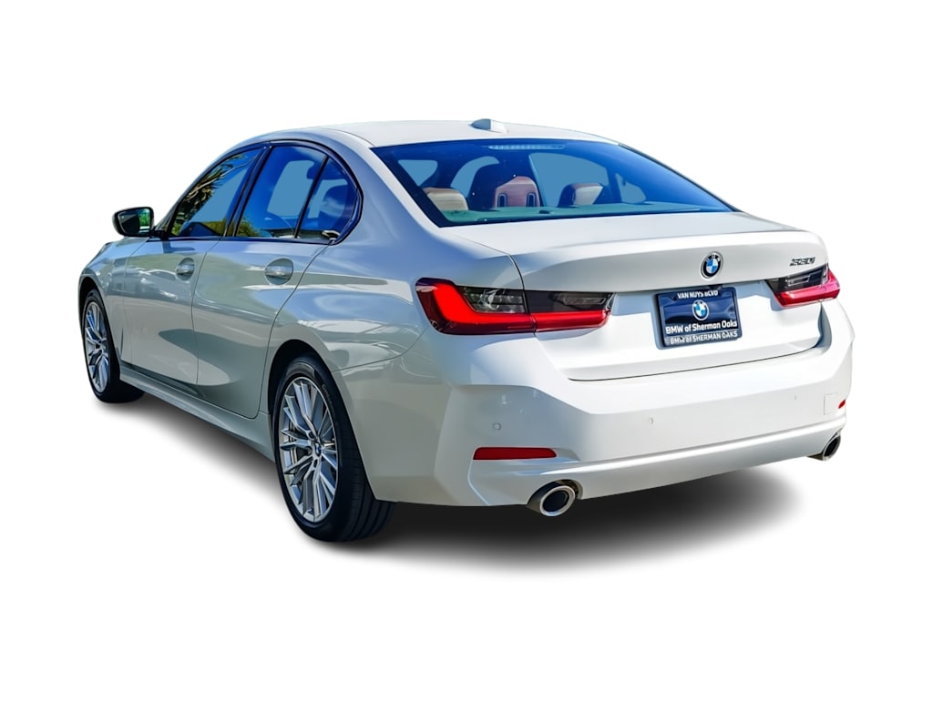 Thumbnail: 2023 BMW 3 Series - 3