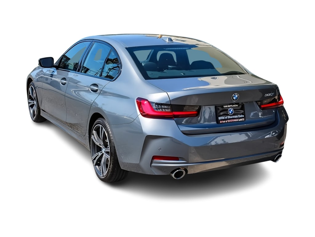 Thumbnail: 2023 BMW 3 Series - 3