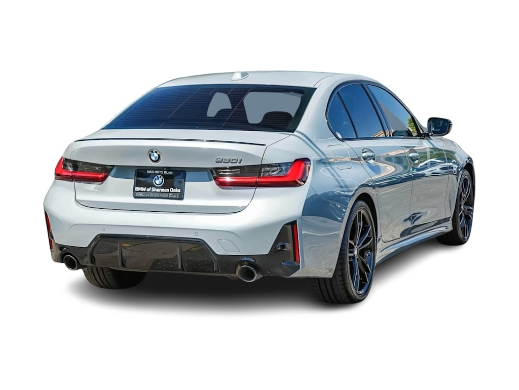 Thumbnail: 2023 BMW 3 Series - 18