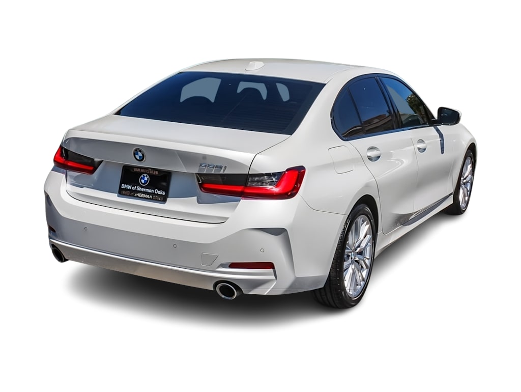 Thumbnail: 2023 BMW 3 Series - 18