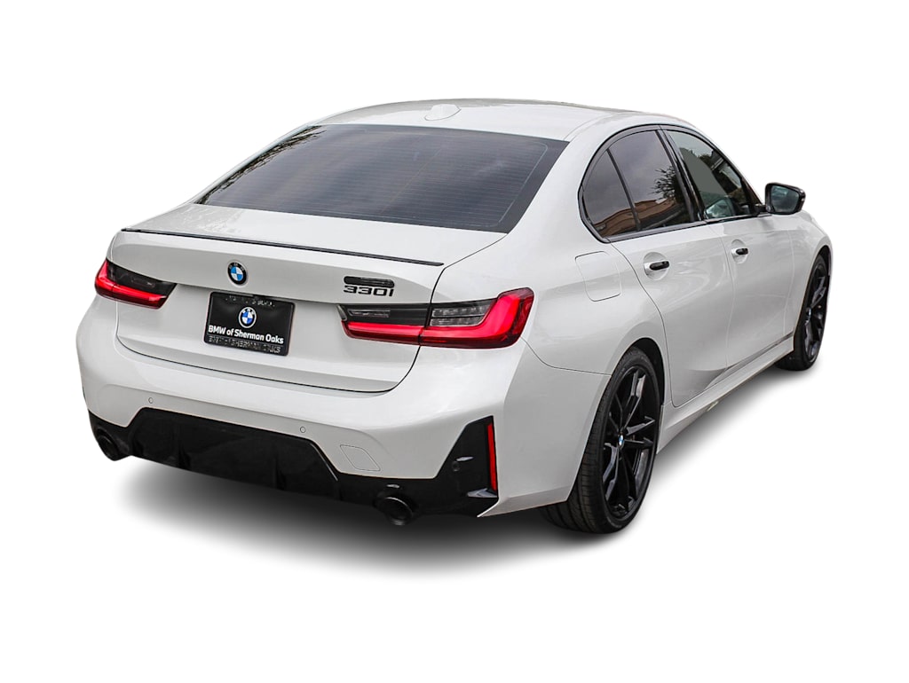 Thumbnail: 2023 BMW 3 Series - 20