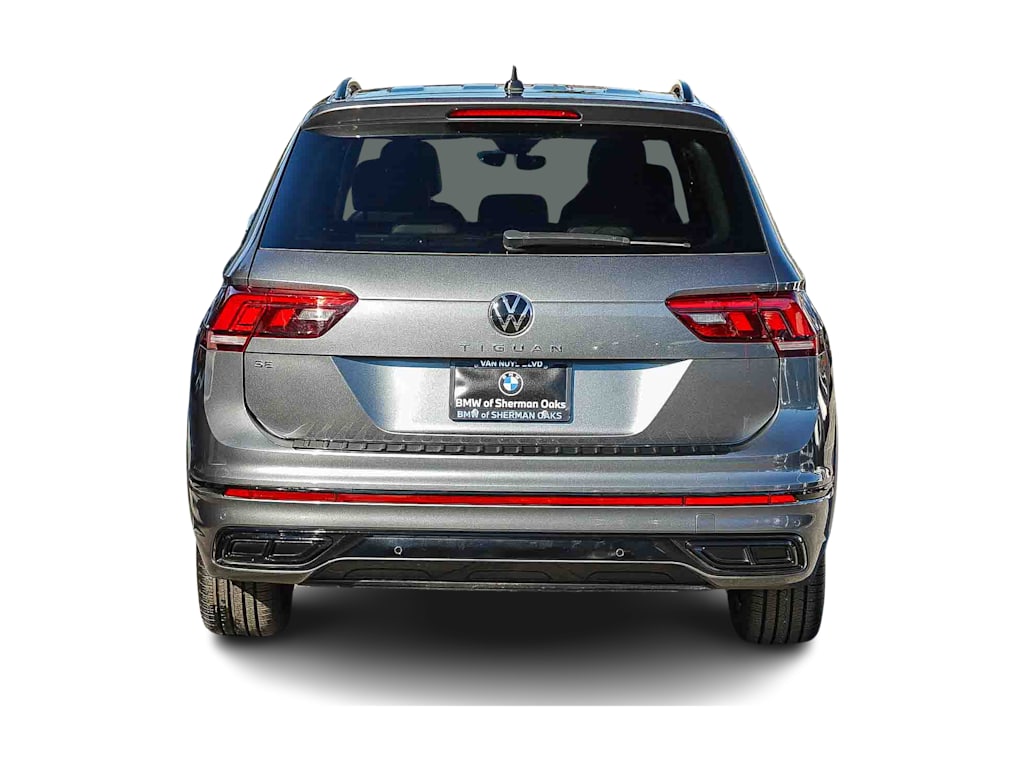 Thumbnail: 2022 Volkswagen Tiguan - 4