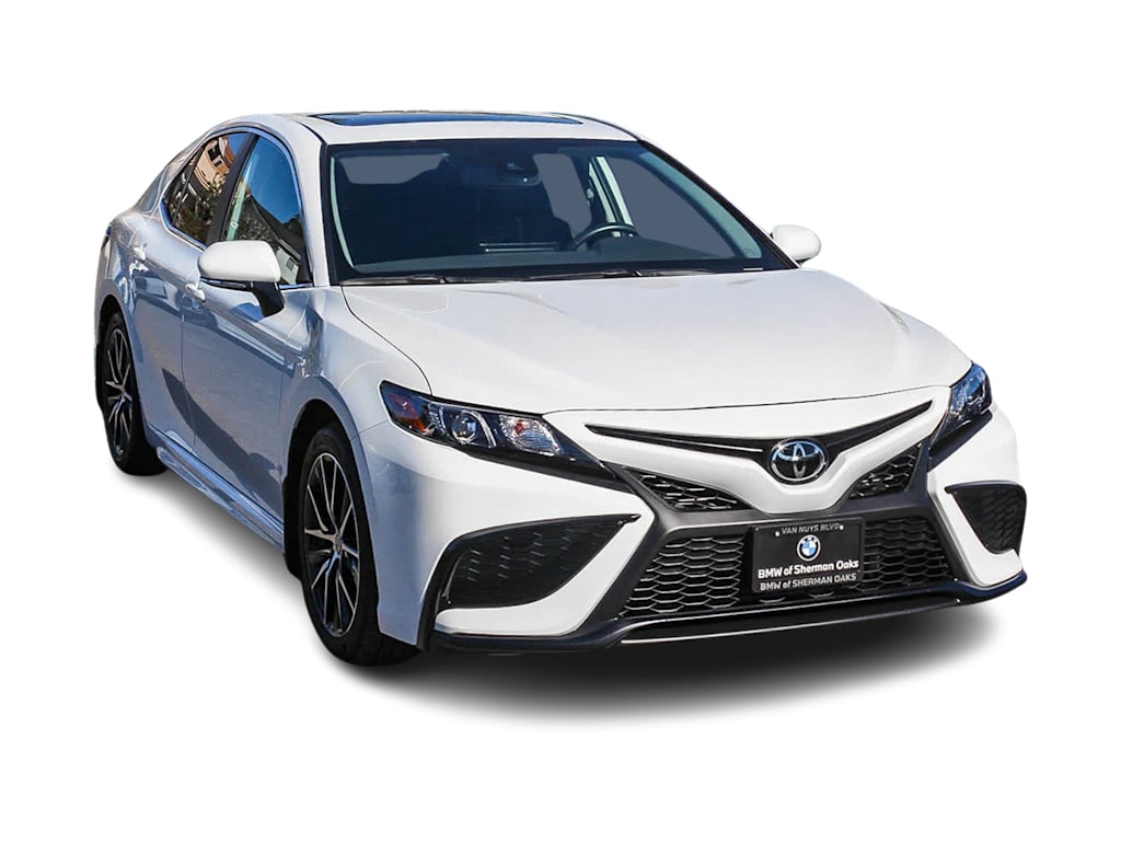 2023 Toyota Camry SE 19