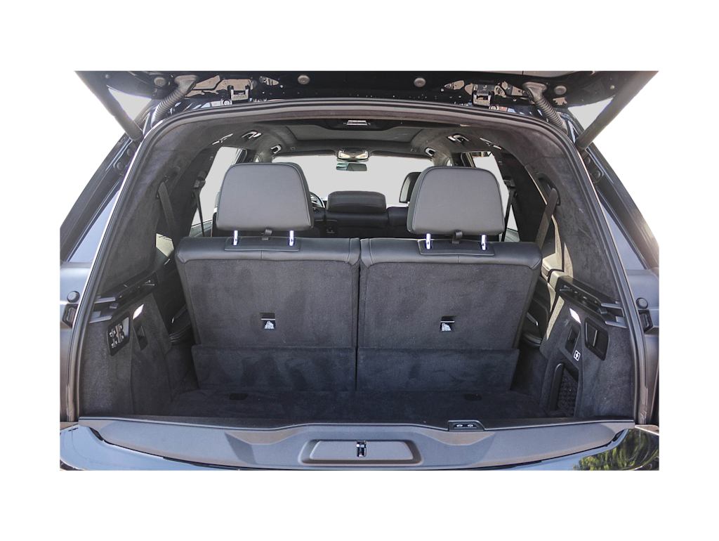 Thumbnail: 2024 BMW X7 - 17