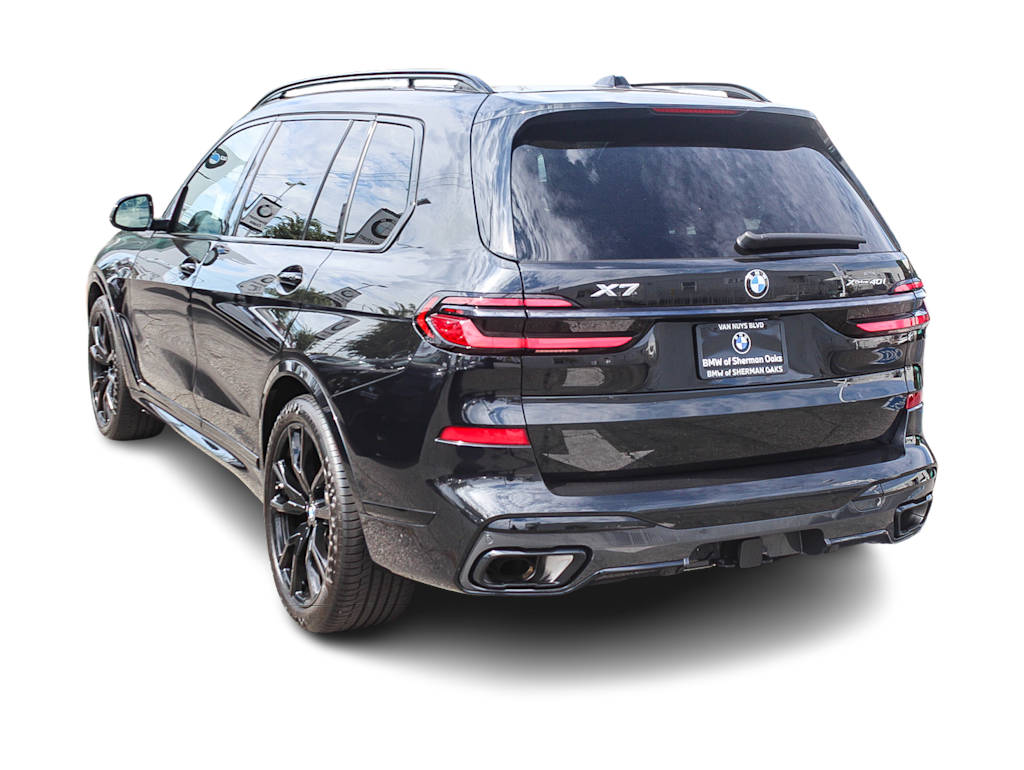 Thumbnail: 2024 BMW X7 - 3