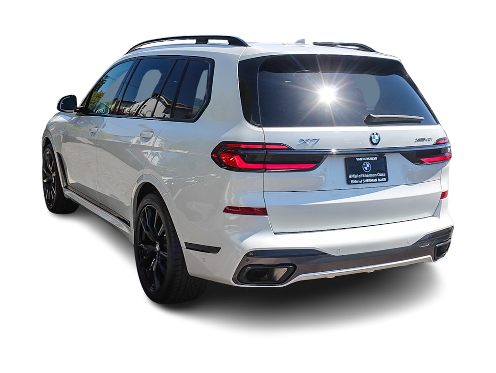 Thumbnail: 2024 BMW X7 - 3