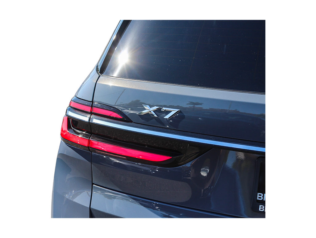 Thumbnail: 2024 BMW X7 - 20