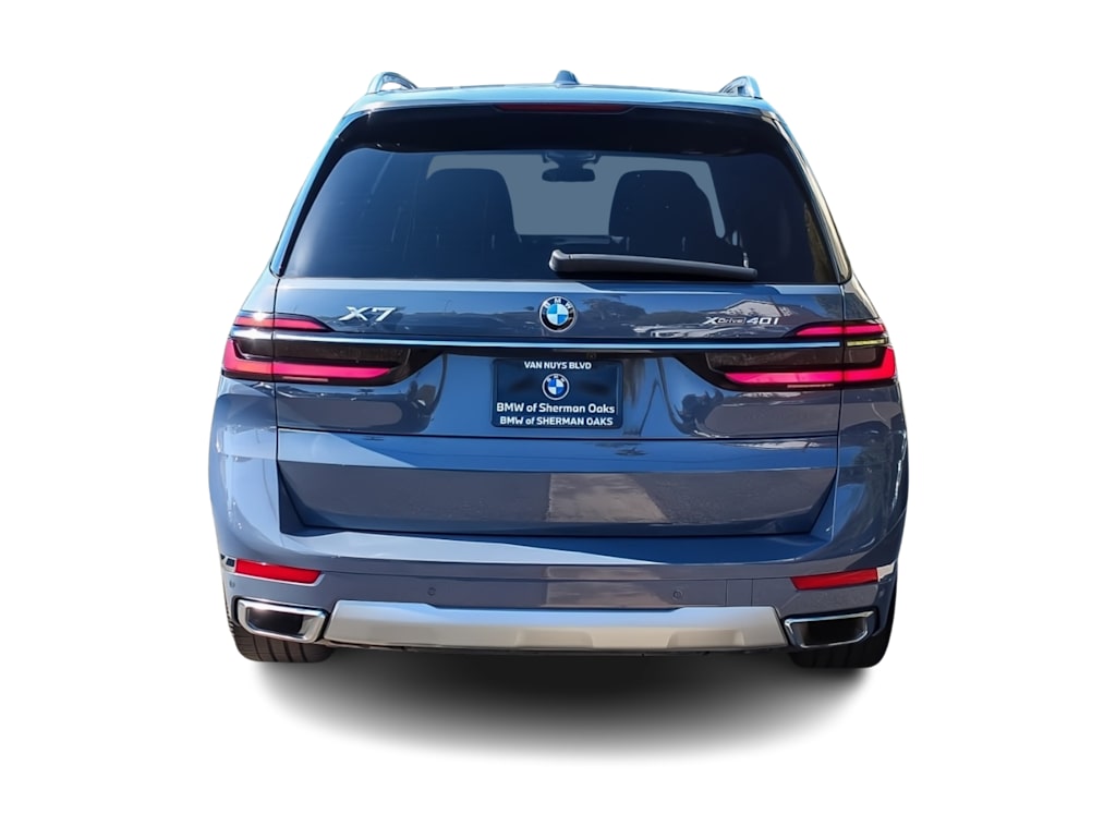 Thumbnail: 2024 BMW X7 - 4