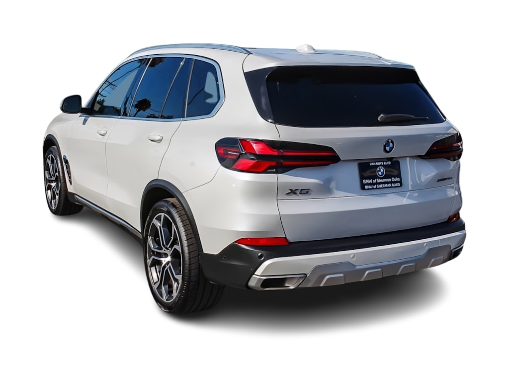 Thumbnail: 2024 BMW X5 - 3