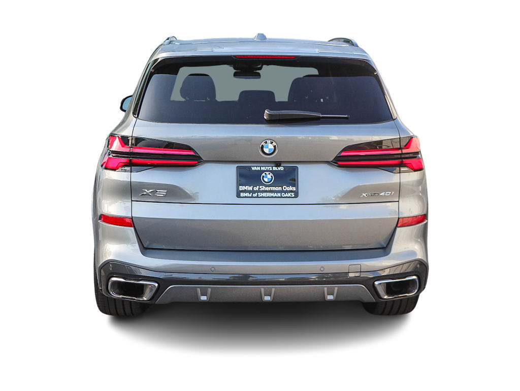 Thumbnail: 2026 BMW X5 - 4