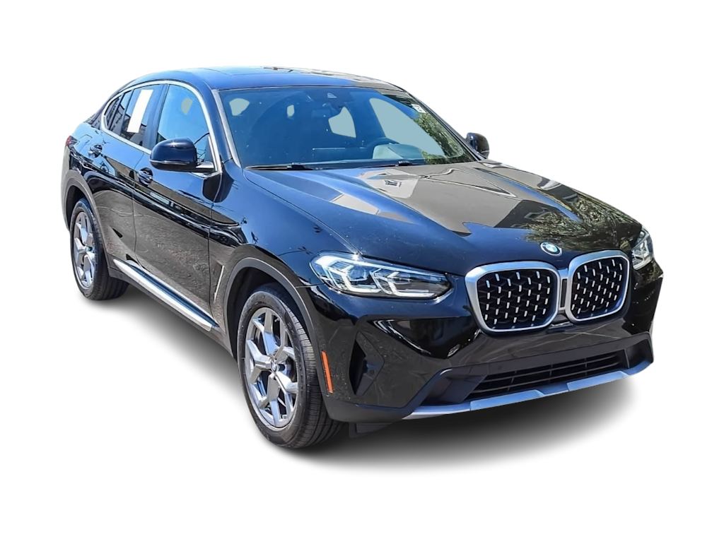 Thumbnail: 2023 BMW X4 - 18