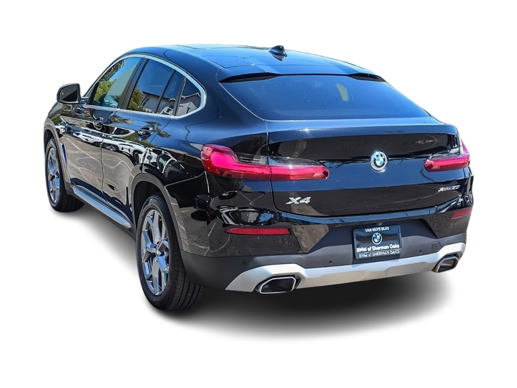 Thumbnail: 2023 BMW X4 - 3