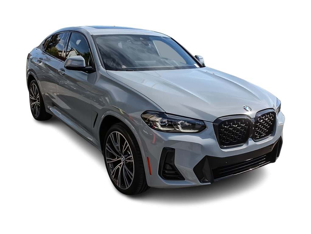 Thumbnail: 2023 BMW X4 - 17