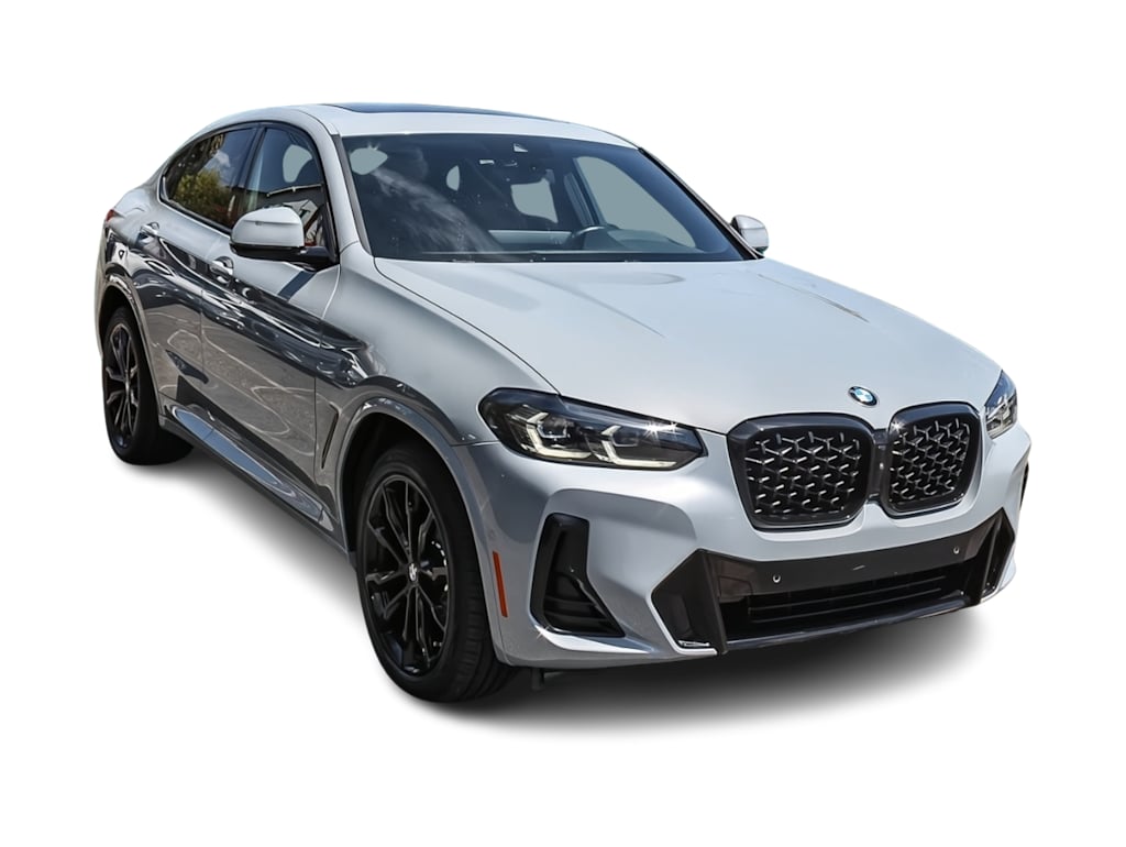 Thumbnail: 2023 BMW X4 - 18