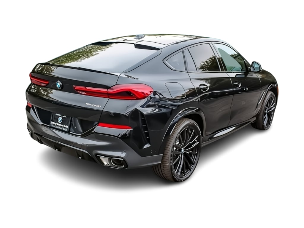 Thumbnail: 2027 BMW X6 - 16