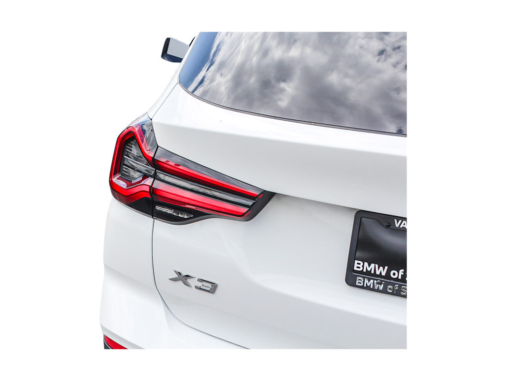 Thumbnail: 2023 BMW X3 - 20