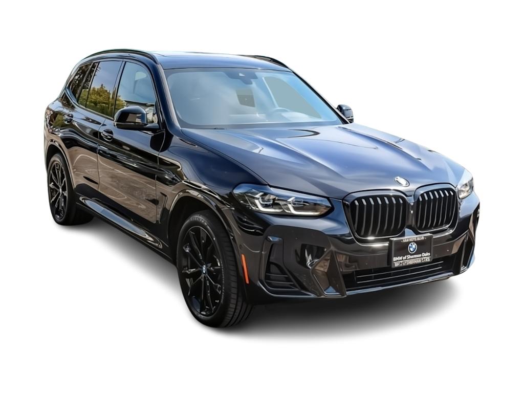 Thumbnail: 2023 BMW X3 - 17