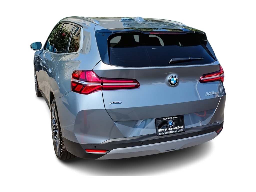 Thumbnail: 2026 BMW X3 - 3