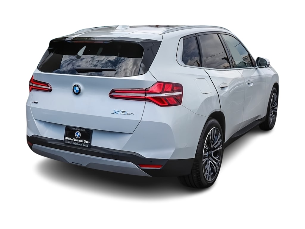 Thumbnail: 2026 BMW X3 - 18