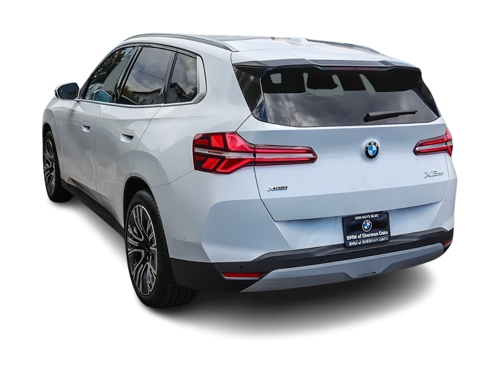 Thumbnail: 2026 BMW X3 - 3