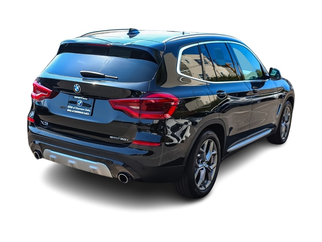 Thumbnail: 2021 BMW X3 - 18