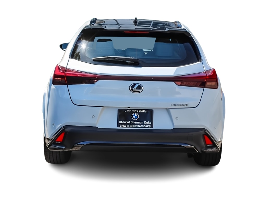 Thumbnail: 2025 Lexus UX - 4