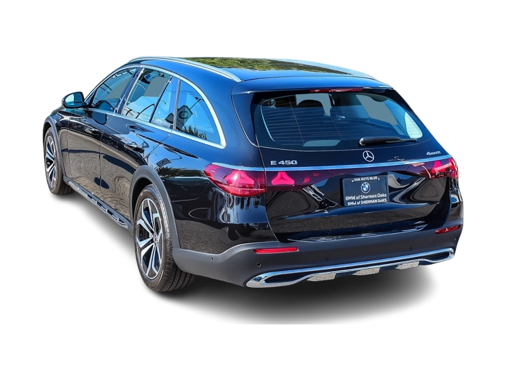 Thumbnail: 2025 Mercedes-Benz E-Class - 3