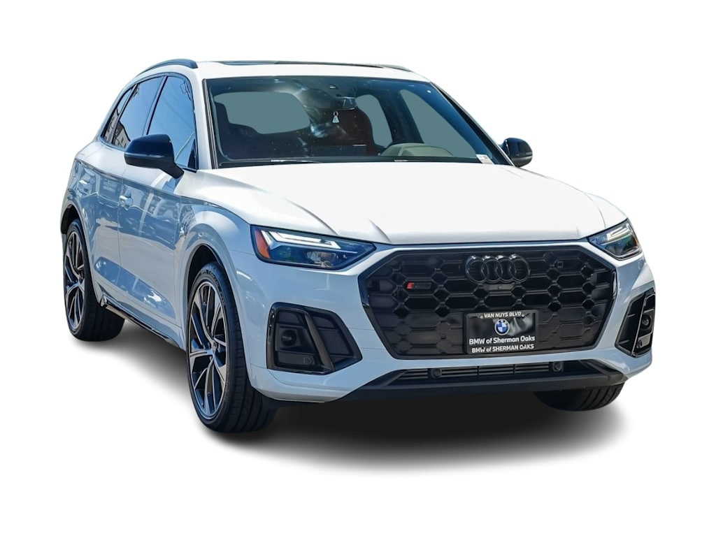 Thumbnail: 2024 Audi SQ5 - 15