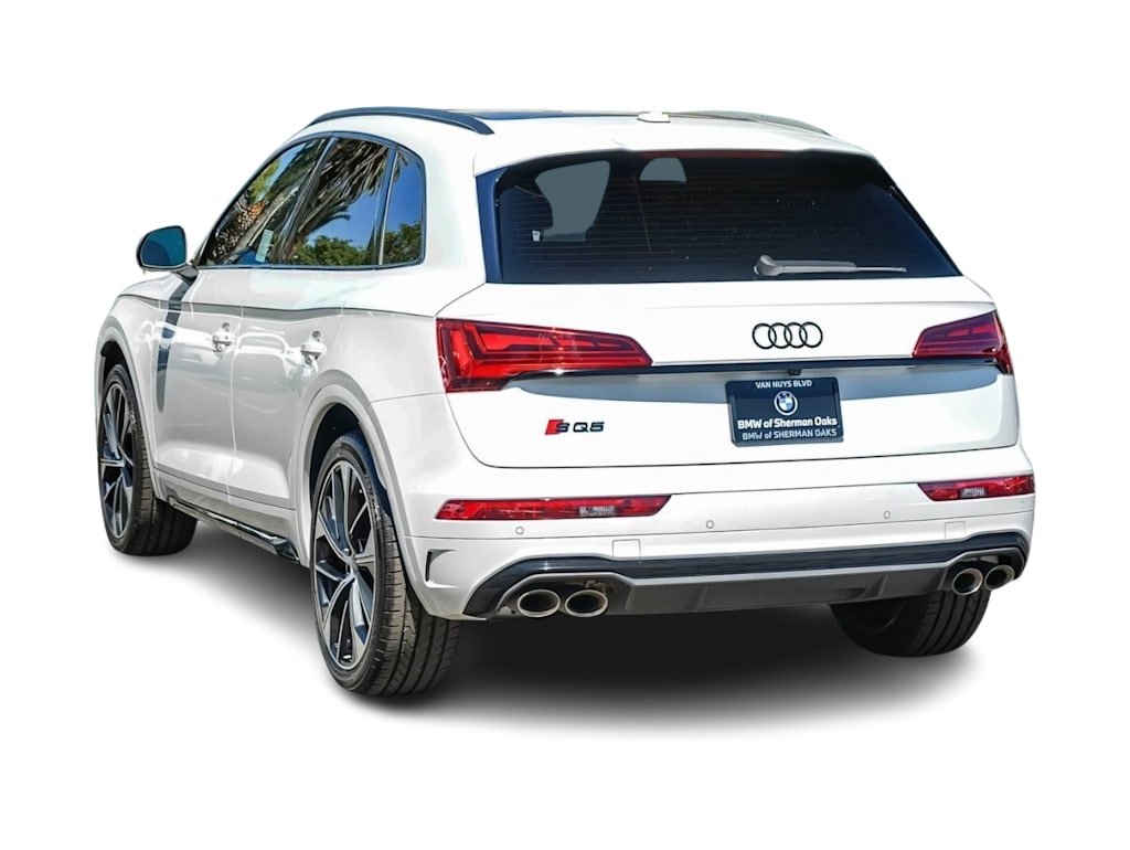 Thumbnail: 2024 Audi SQ5 - 3