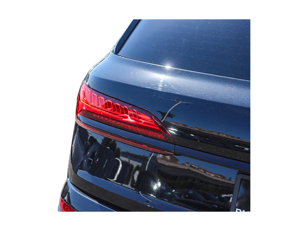 Thumbnail: 2026 Audi Q7 - 20