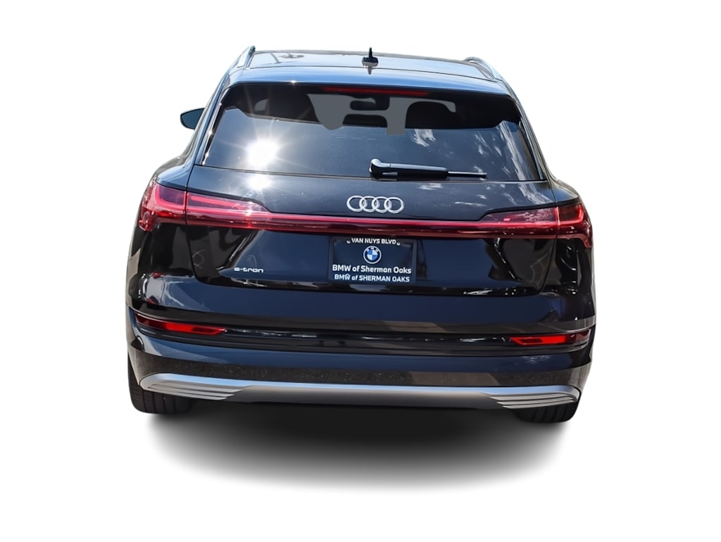 Thumbnail: 2019 Audi e-tron - 4