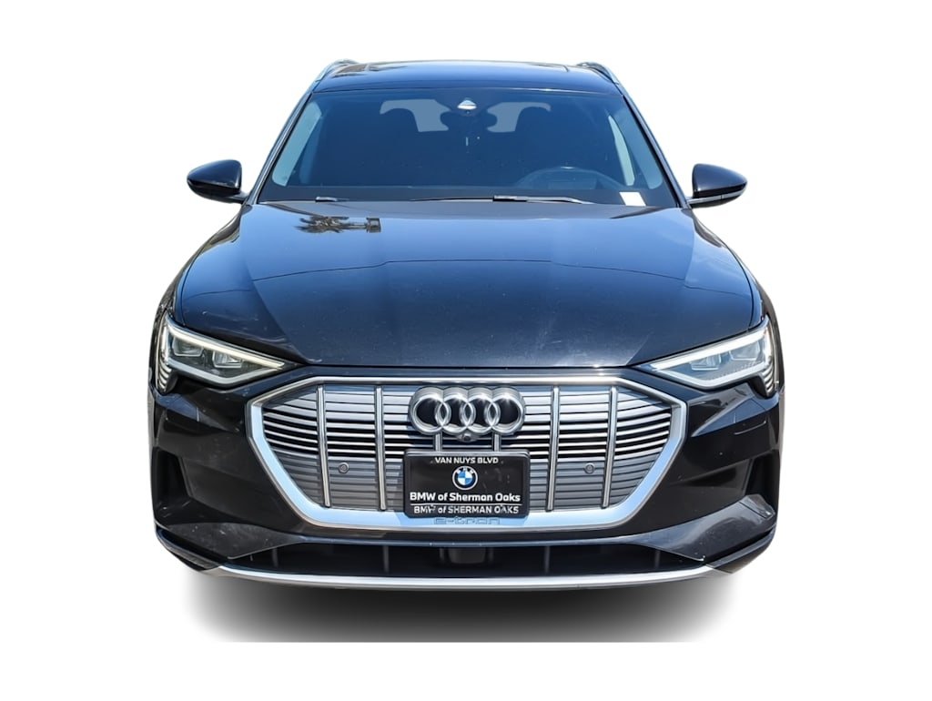 Thumbnail: 2019 Audi e-tron - 5