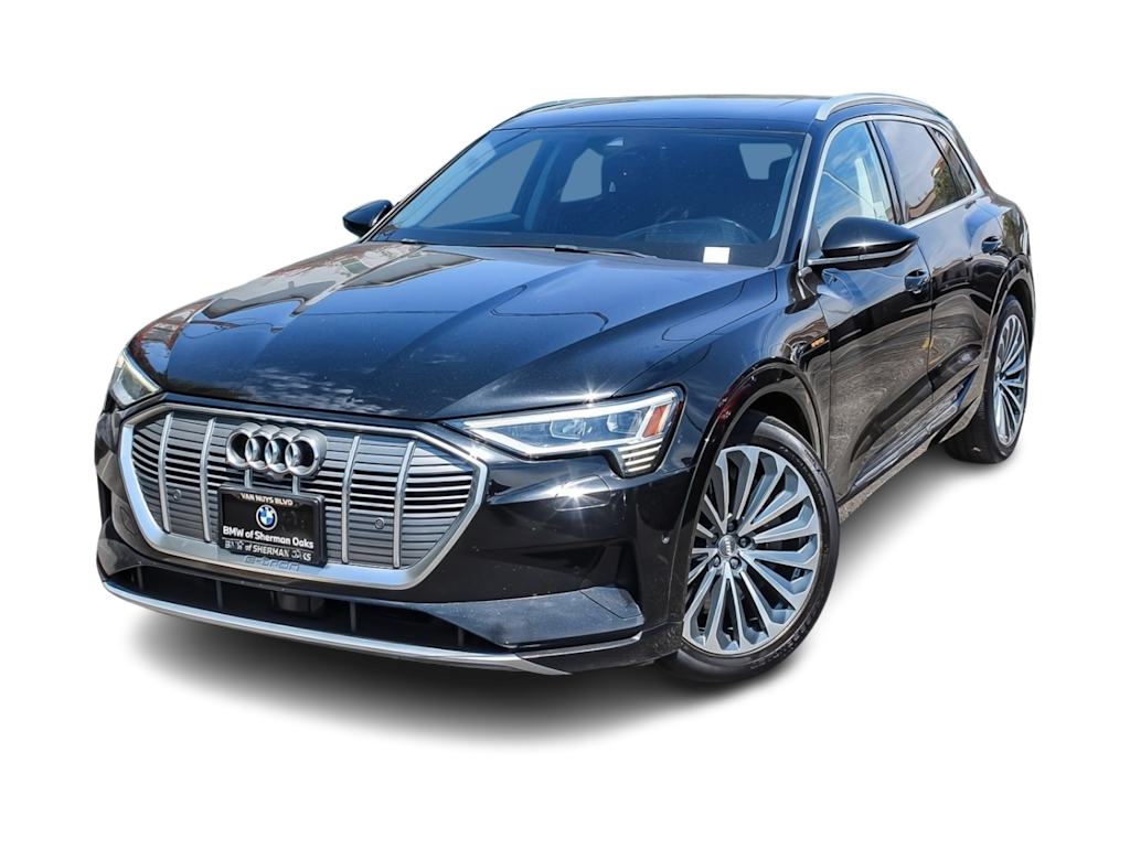 Used 2019 Audi e-tron Prestige with VIN WA1VAAGE0KB009163 for sale in Waukesha, WI