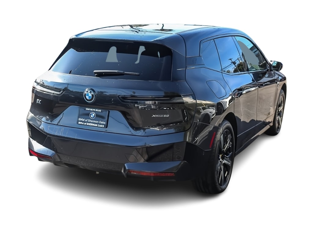 Thumbnail: 2023 BMW iX - 15