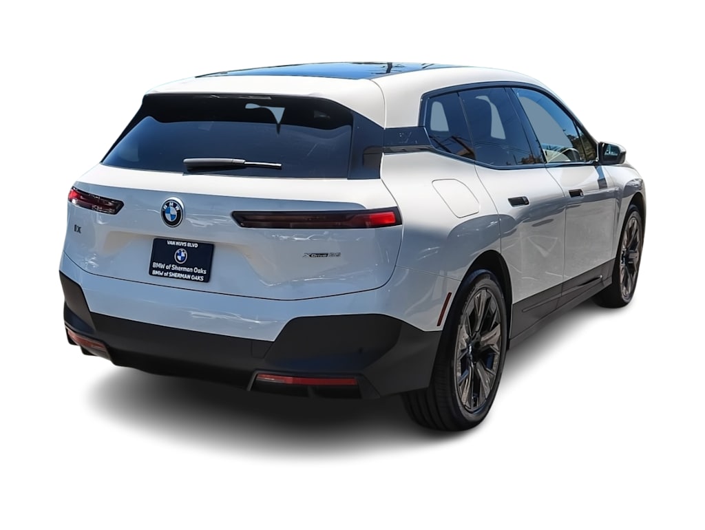 Thumbnail: 2024 BMW iX - 17