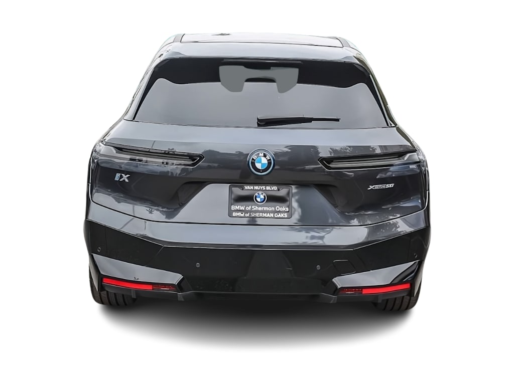 Thumbnail: 2023 BMW iX - 17