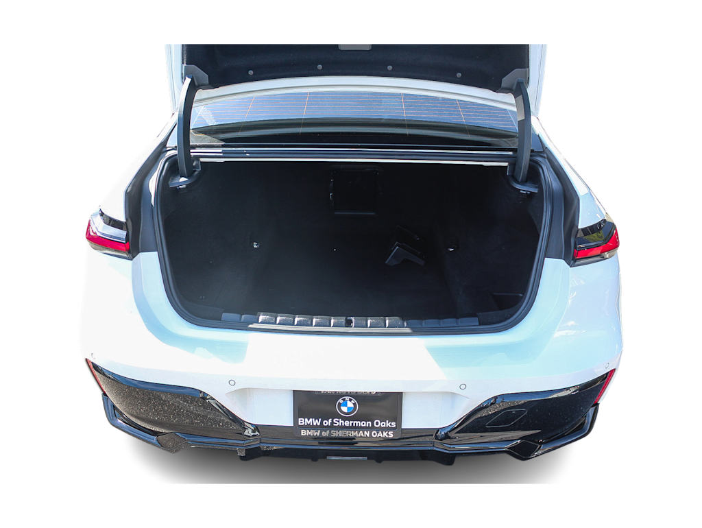 Thumbnail: 2023 BMW 7 Series - 17