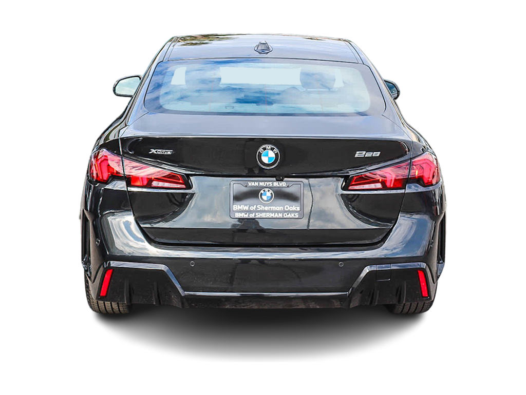 Thumbnail: 2025 BMW 2 Series - 3