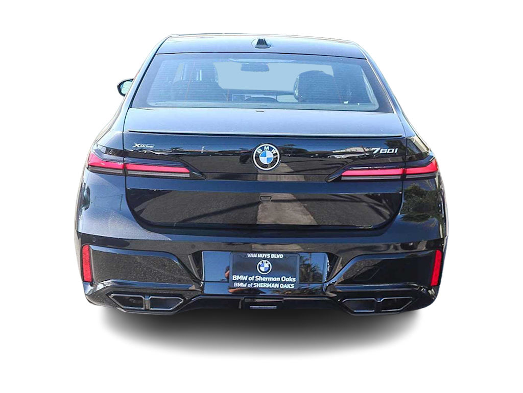Thumbnail: 2025 BMW 7 Series - 18