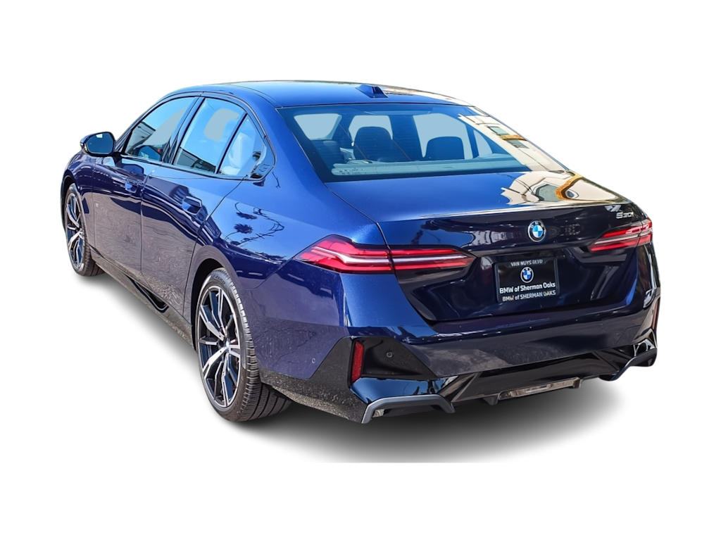 Thumbnail: 2026 BMW 5 Series - 3